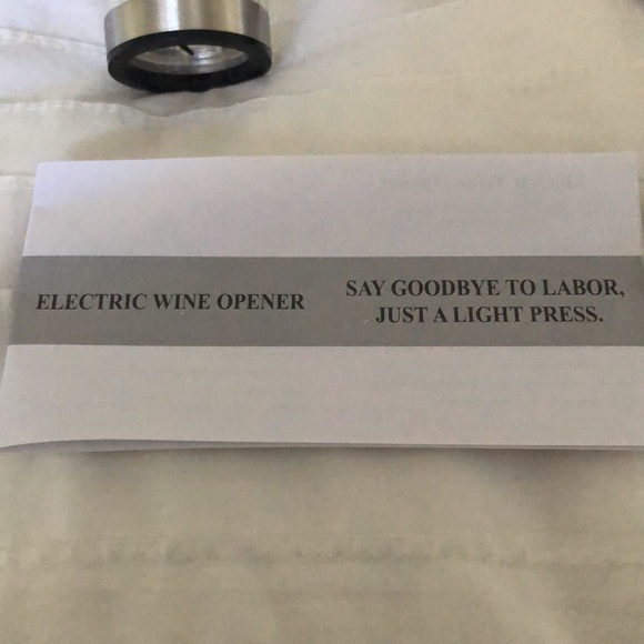 Electric Wine Opener - Picture 4 of 10
